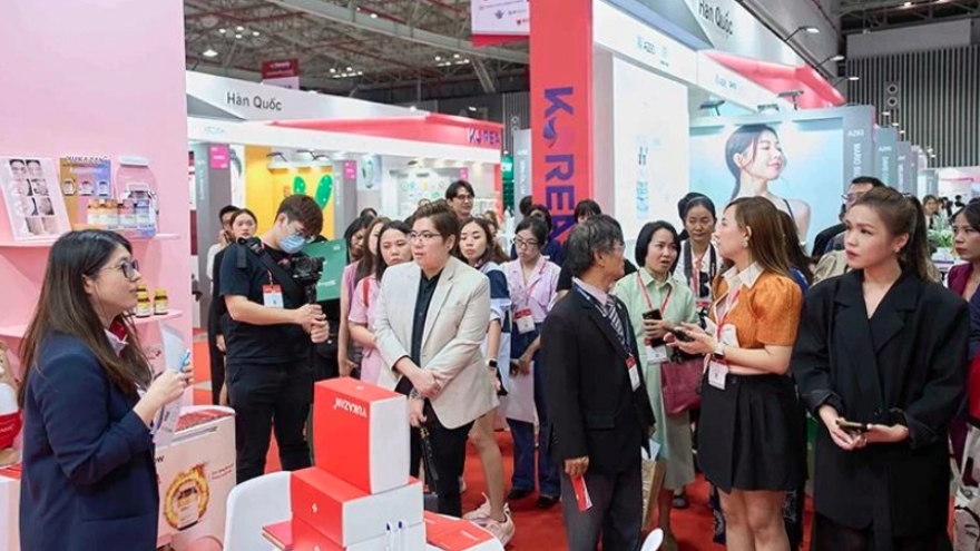 HCM City hosts int’l beauty exhibition